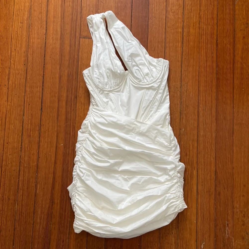 House of CB White One-Shoulder Dress - Picture 9 of 13